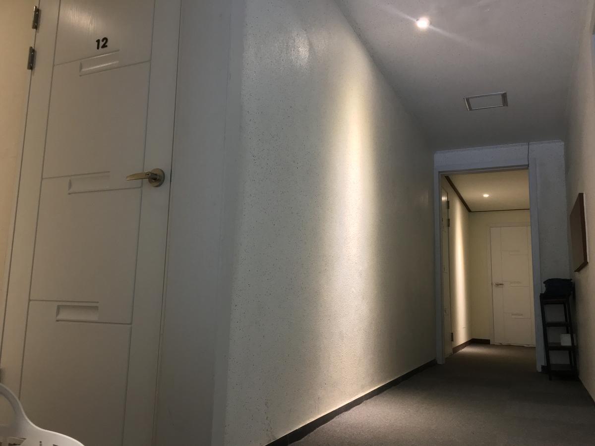 Take 1 Guesthouse Hongdae Сеул Екстериор снимка